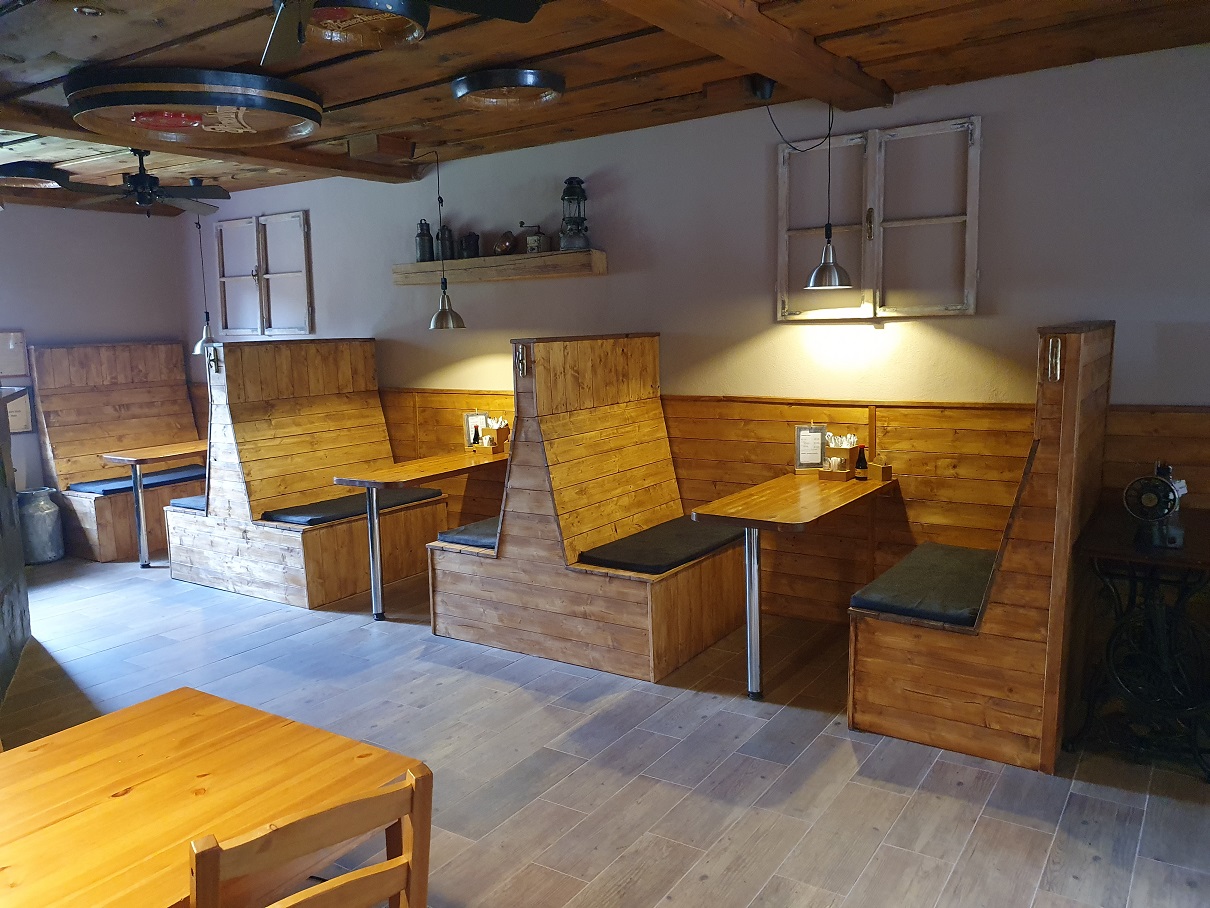 Restaurace Hotovka interiér